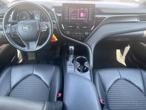 Used 2024 Toyota Camry SE FWD image 14