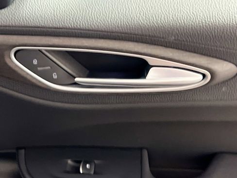 Used 2022 Alfa Romeo Giulia Ti image 27