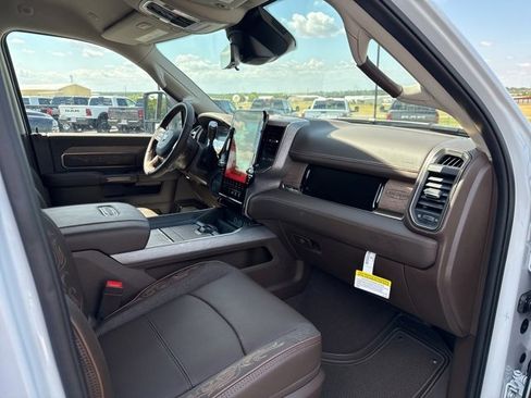 New 2025 RAM 3500 Longhorn image 11