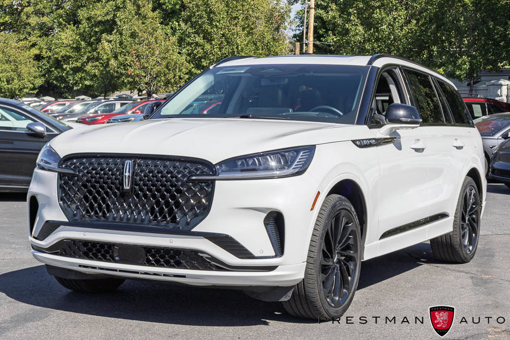 Used 2025 Lincoln Aviator Reserve w/ Luxury Package AWD/4WD image 18