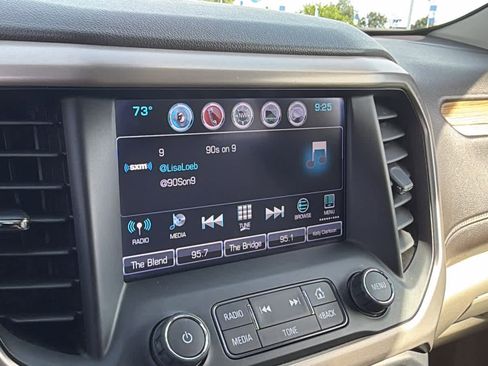 Used 2019 GMC Acadia Denali w/ Technology Package AWD/4WD image 15