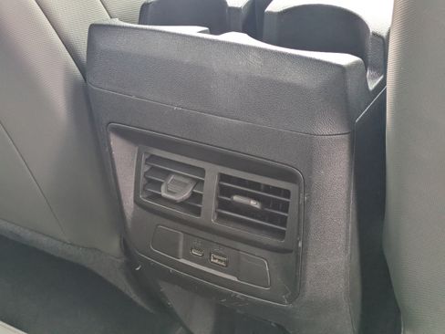Used 2024 Chevrolet Colorado ZR2 w/ Technology Package AWD/4WD image 13