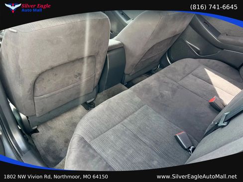 Used 2010 Nissan Altima 2.5 S FWD image 10