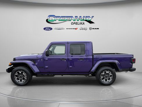 New 2026 Jeep Gladiator Sport image 4