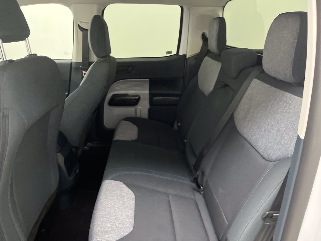 Used 2025 Ford Maverick XLT FWD image 13
