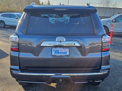 Used 2022 Toyota 4Runner Limited image 6