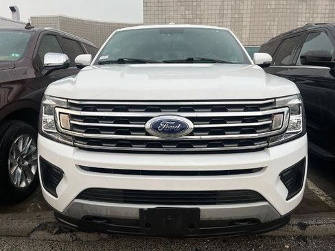 Certified 2019 Ford Expedition XLT w/ Equipment Group 201A AWD/4WD image 1