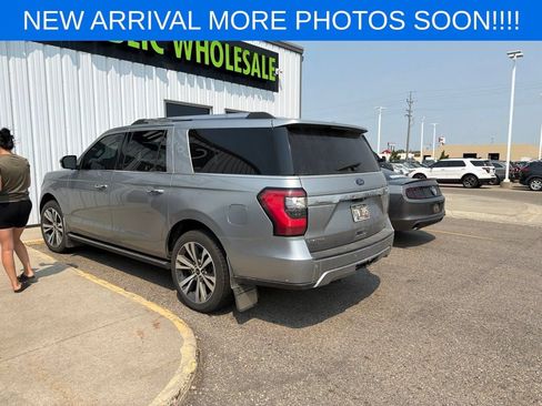Used 2021 Ford Expedition Max Limited w/ Equipment Group 302A AWD/4WD image 5