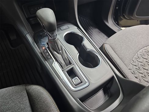 Certified 2024 Chevrolet Equinox LT image 29