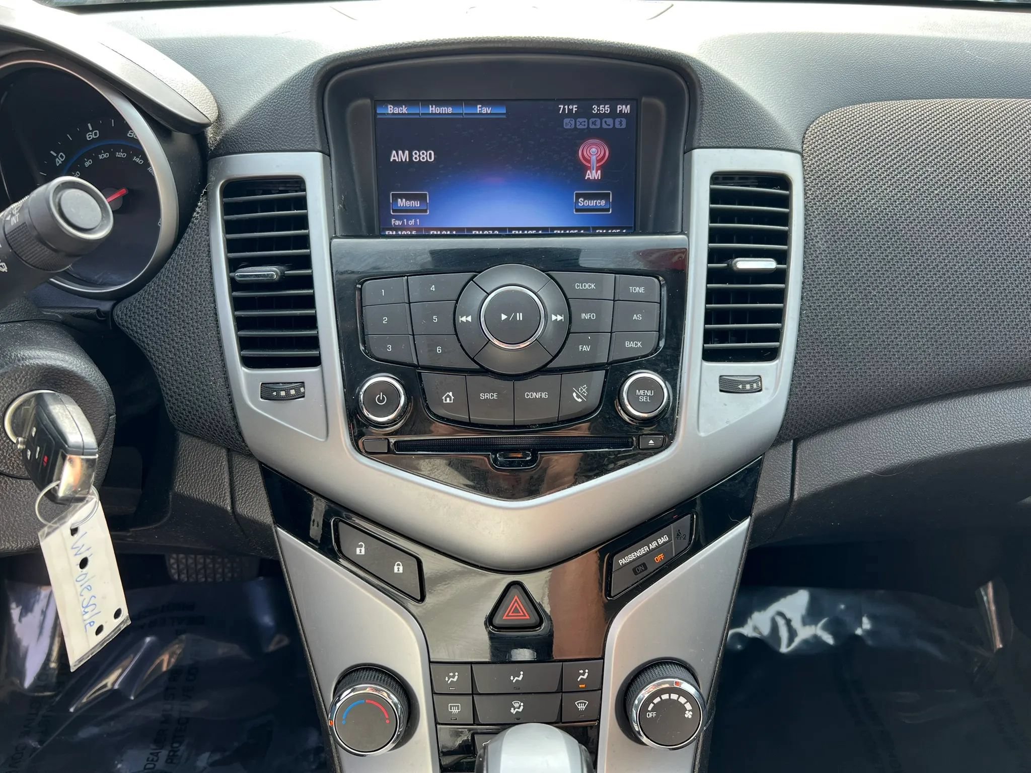 Used 2014 Chevrolet Cruze LT FWD image 18