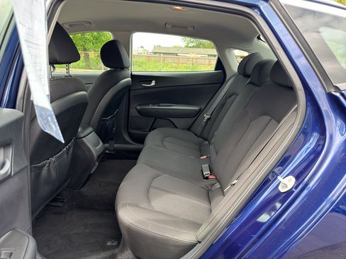 Used 2018 Kia Optima LX FWD image 16