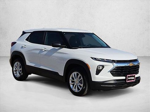 New 2026 Chevrolet TrailBlazer LS w/ LS Convenience Package FWD image 7