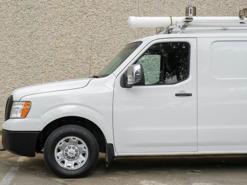 Used 2020 Nissan NV 2500 SV w/ Navigation Package image 16