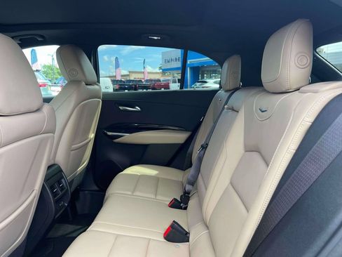 Used 2024 Cadillac XT4 Luxury w/ Cold Weather Package AWD/4WD image 13