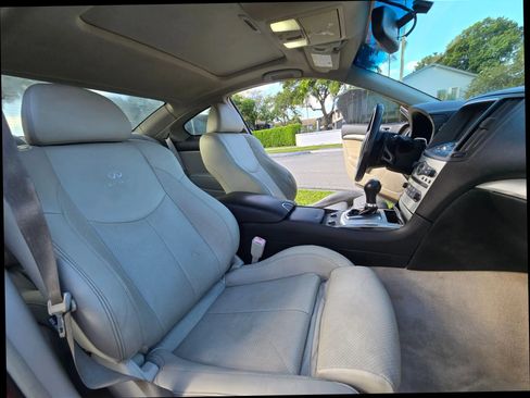 Used 2014 INFINITI Q60 Journey w/ Premium Package RWD image 32