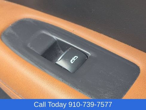 Used 2021 Cadillac XT5 Premium Luxury FWD image 36