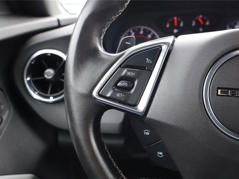 Used 2023 Chevrolet Camaro LT image 17