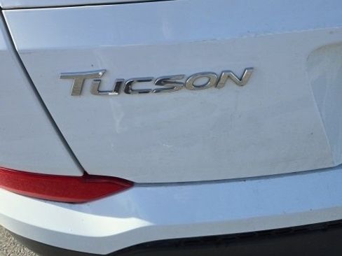 Used 2018 Hyundai Tucson SEL image 20