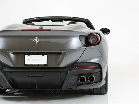 Certified 2022 Ferrari Portofino M RWD image 27