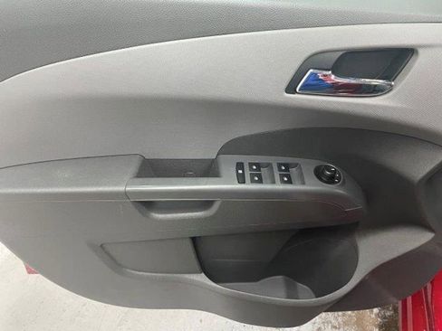 Used 2012 Chevrolet Sonic LT image 16
