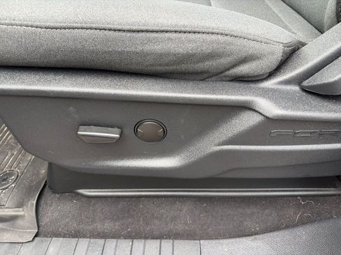 Used 2023 Ford F150 Lightning XLT AWD/4WD image 23