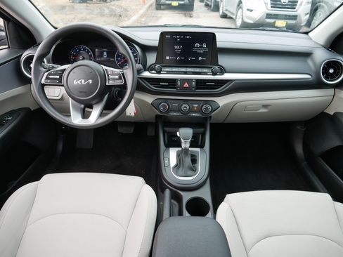 Certified 2023 Kia Forte LXS w/ LXS Technology Package image 10