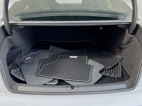 Used 2024 Audi A6 2.0T Premium w/ Convenience Package image 26