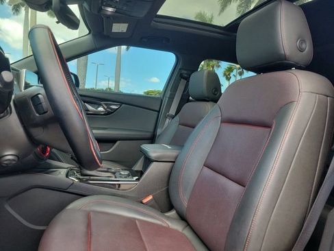 Used 2019 Chevrolet Blazer RS FWD image 21