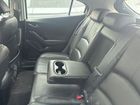 Used 2017 MAZDA MAZDA3 Touring image 7