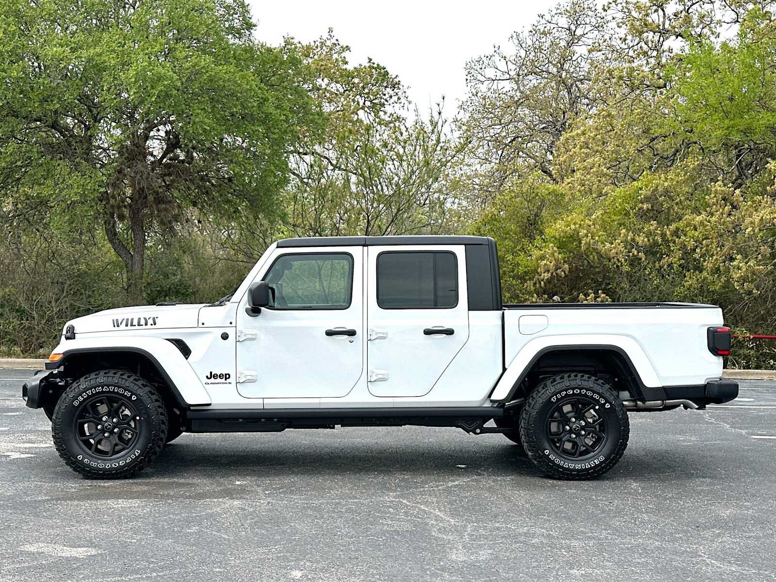 New 2026 Jeep Gladiator Sport AWD/4WD image 12