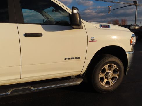 Used 2024 RAM 2500 Big Horn image 21