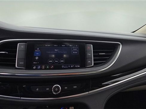 Used 2023 Buick Enclave Avenir w/ Avenir Technology Package image 10