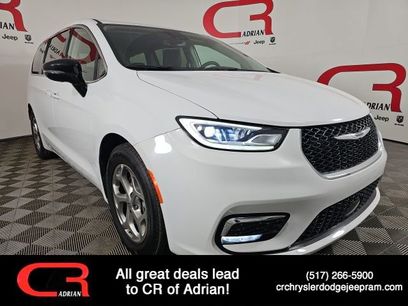 Certified 2024 Chrysler Pacifica Limited