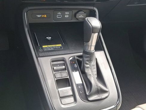 Used 2024 Honda CR-V EX-L image 11