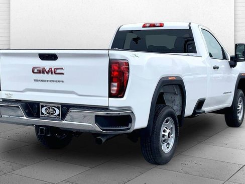 Used 2022 GMC Sierra 2500 Pro w/ Convenience Package AWD/4WD image 10