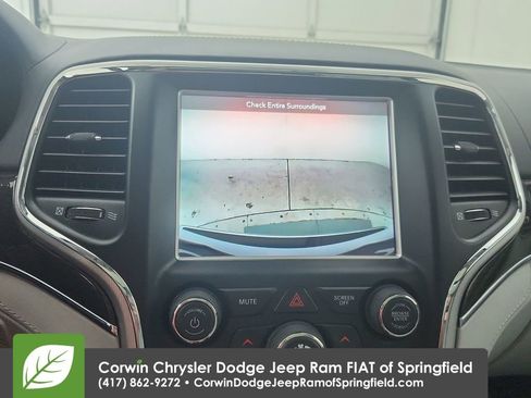 Used 2018 Jeep Grand Cherokee Summit image 16