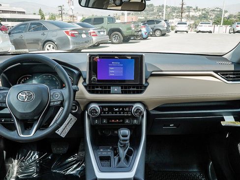 New 2025 Toyota RAV4 XLE image 14