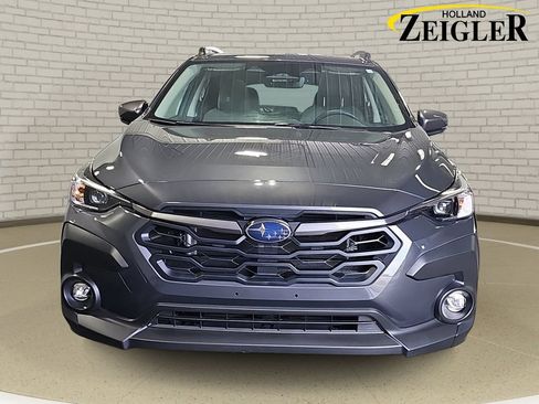 Used 2024 Subaru Crosstrek 2.0i Premium AWD/4WD image 2