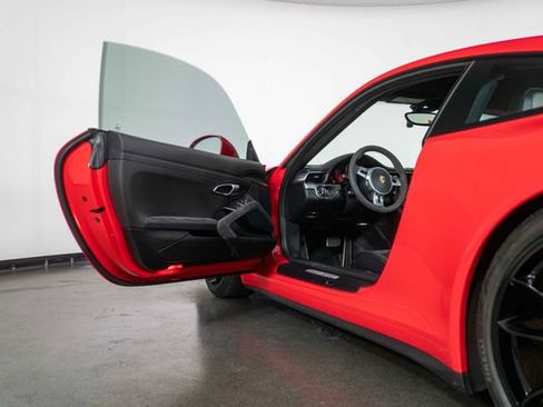 Used 2015 Porsche 911 GT3 RWD image 14