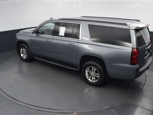 Used 2020 Chevrolet Suburban LT image 44