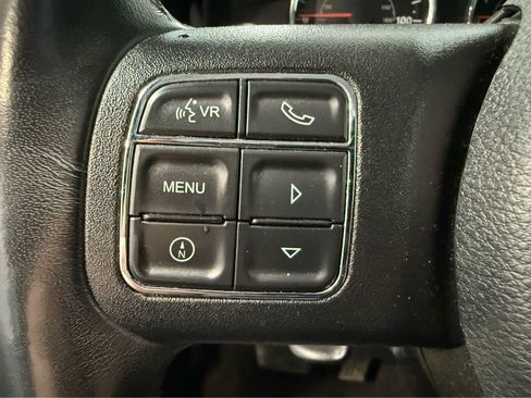 Used 2018 Jeep Wrangler Unlimited Sport S image 17