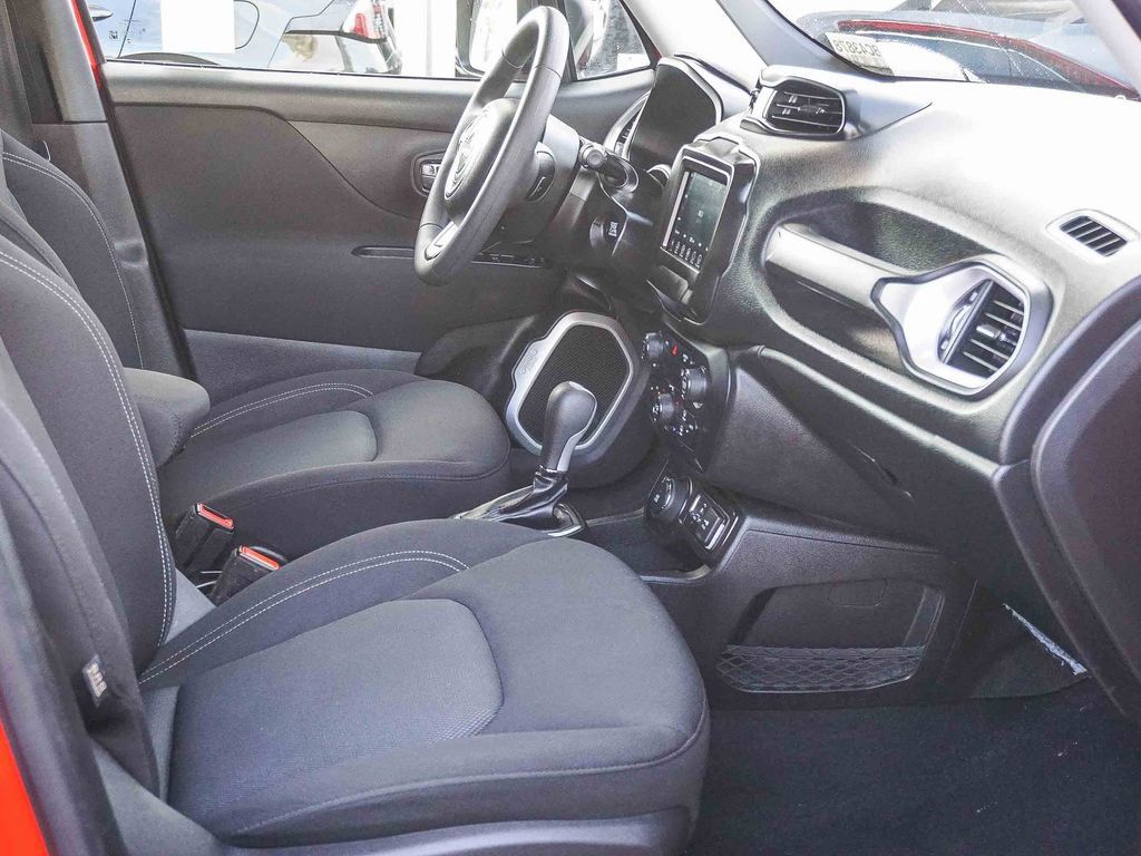 Used 2021 Jeep Renegade Sport AWD/4WD image 13