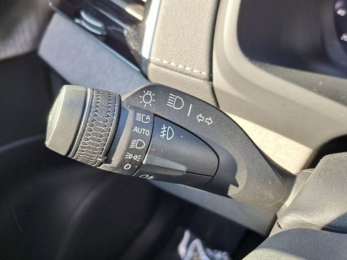 Used 2023 Volvo XC90 B6 Ultimate image 10