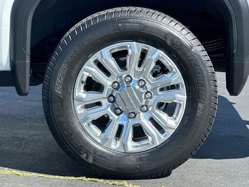 Used 2021 GMC Sierra 2500 Denali w/ Denali Ultimate Package image 30