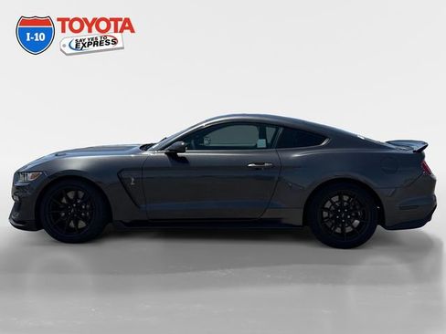 Used 2018 Ford Mustang Shelby GT350 w/ Electronics Package RWD image 2