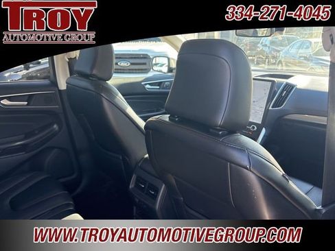 Used 2022 Ford Edge Titanium w/ Equipment Group 301A image 26