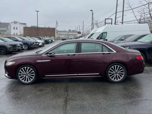 Used 2019 Lincoln Continental Select w/ Continental Climate Package image 7