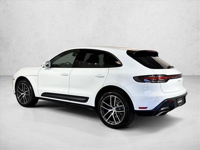 Certified 2026 Porsche Macan AWD/4WD image 3