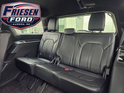 Used 2020 Ford Expedition Limited w/ Equipment Group 302A AWD/4WD image 26