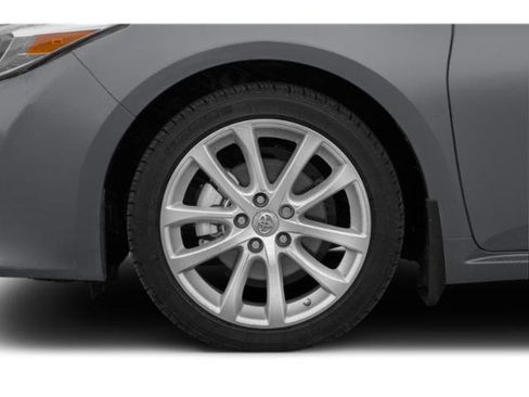Used 2015 Toyota Avalon XLE image 14